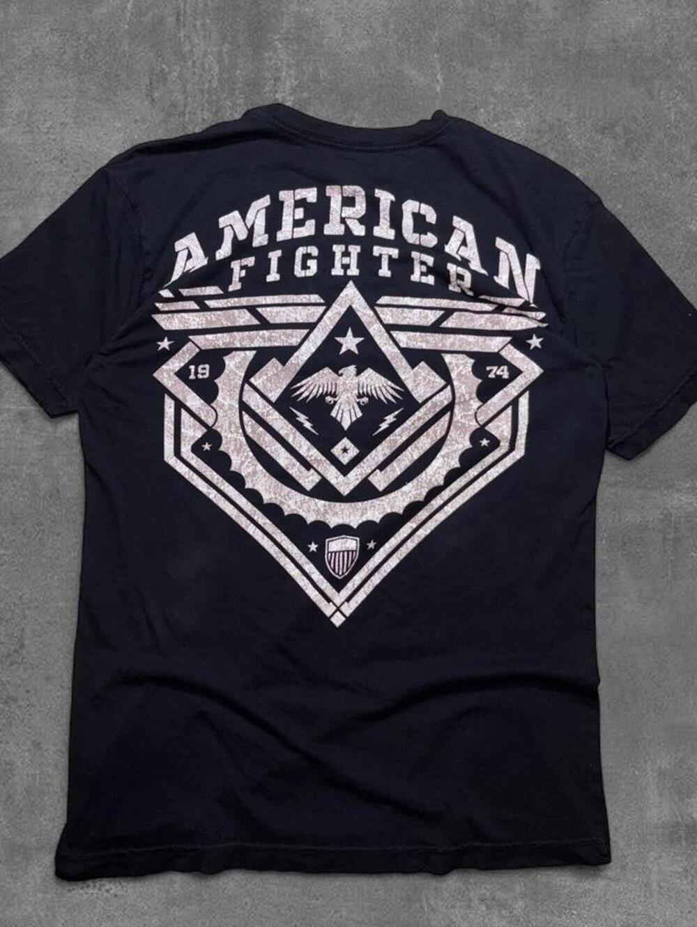 American Fighter Buckle Double Sided Graphic Tee Men’s Medium Black